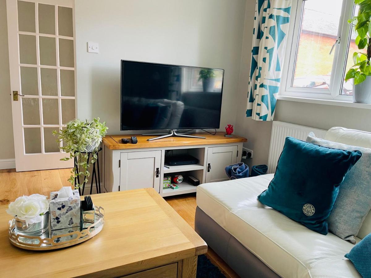 Villa Tanglewood House Abergavenny With Private Parking Extérieur photo