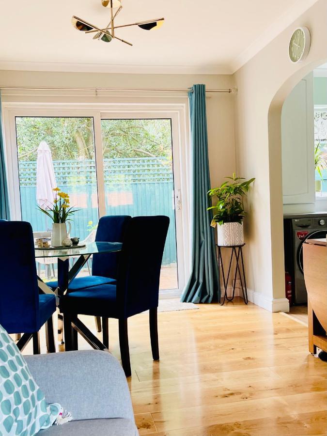 Villa Tanglewood House Abergavenny With Private Parking Extérieur photo