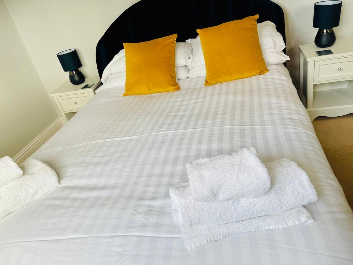 Villa Tanglewood House Abergavenny With Private Parking Extérieur photo